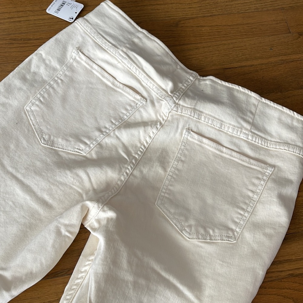 We The Free Pull On Jeans 32 | Stretch | Must Have | Cream Jeans 32 | NWT - Picture 7 of 10